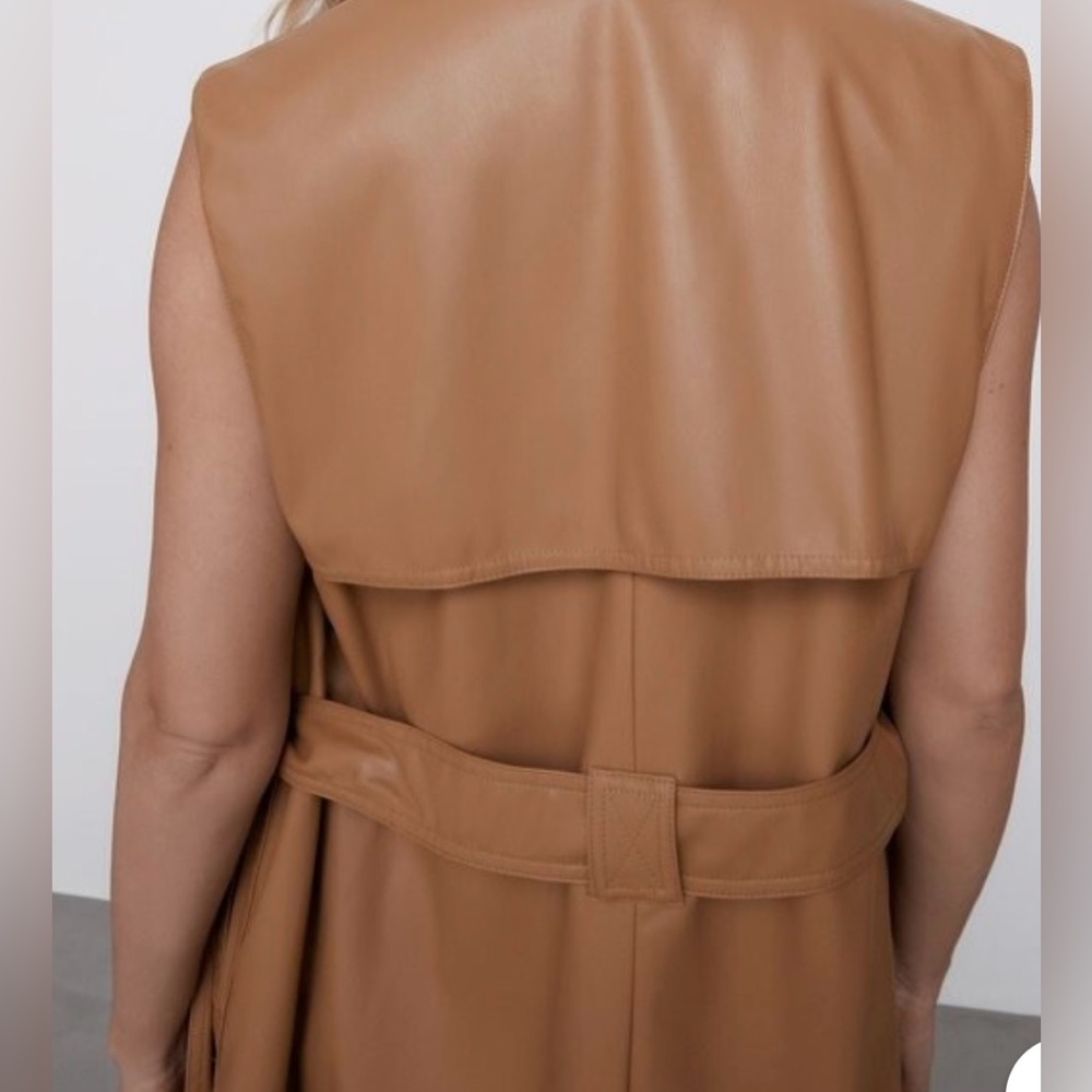 Zara Women Faux Leather Waistcoat
Camel 8073/270 - Picture 3 of 5